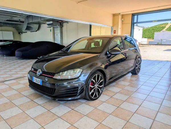 Volkswagen Golf GTI 2.0 tfsi 230cv euro 6B Performance GP384DR