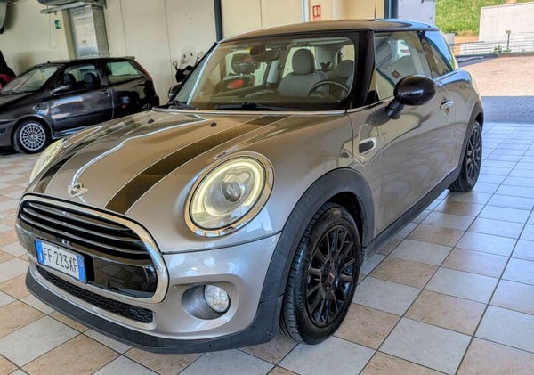 Mini Cooper D 1.5cc diesel neopat targa FF223XF
