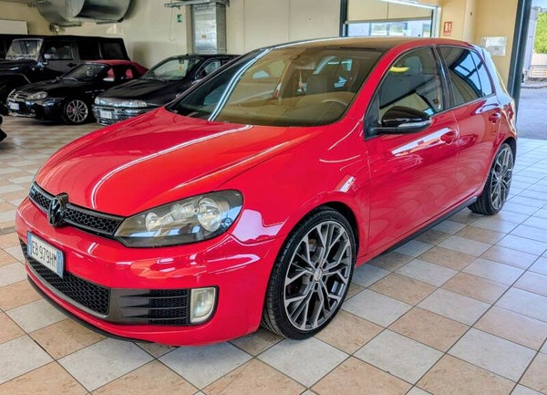Volkswagen Golf GTD 5p DSG