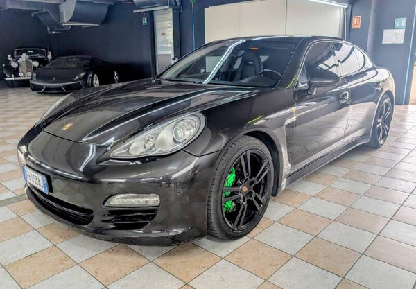 Porsche Panamera 3.0cc diesel 250cv 184kw targa FB053AJ