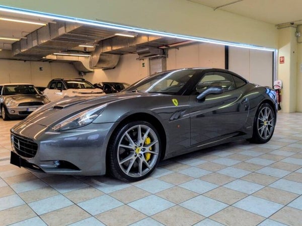 Ferrari California 4.3cc DTC Carboceramica/tetto nero 460cv EW996KL