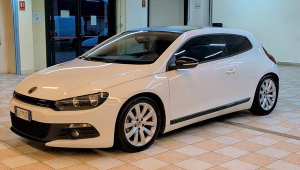 Volkswagen Scirocco 2.0tdi sport