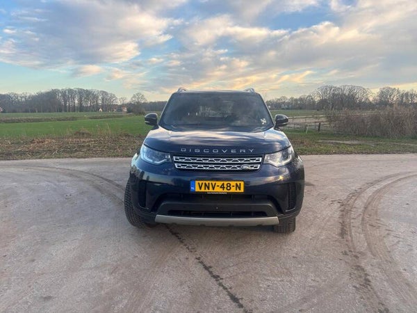 Land Rover Discovery SD6 HSE Luxury