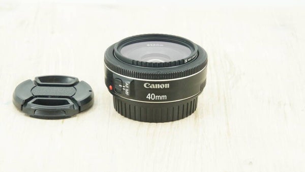 Canon EF 40mm F/2.8 STM pancake lens