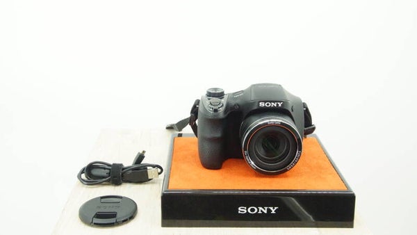 Sony Cybershot DSC-HX300 superzoom compact camera