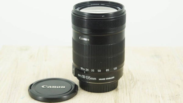 Canon EF-S 18-135mm f/3.5-5.6 IS allround zoomlens met garantie!