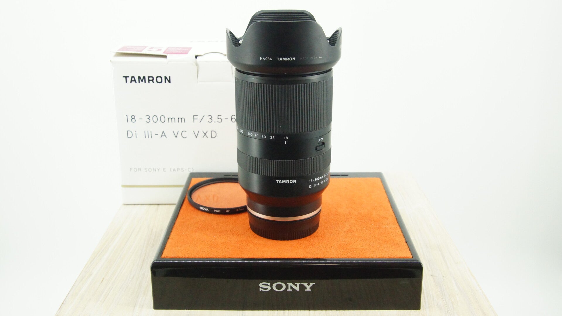 Tamron 18-300mm f/3.5-6.3 Di III-A VC VXD Sony E lens