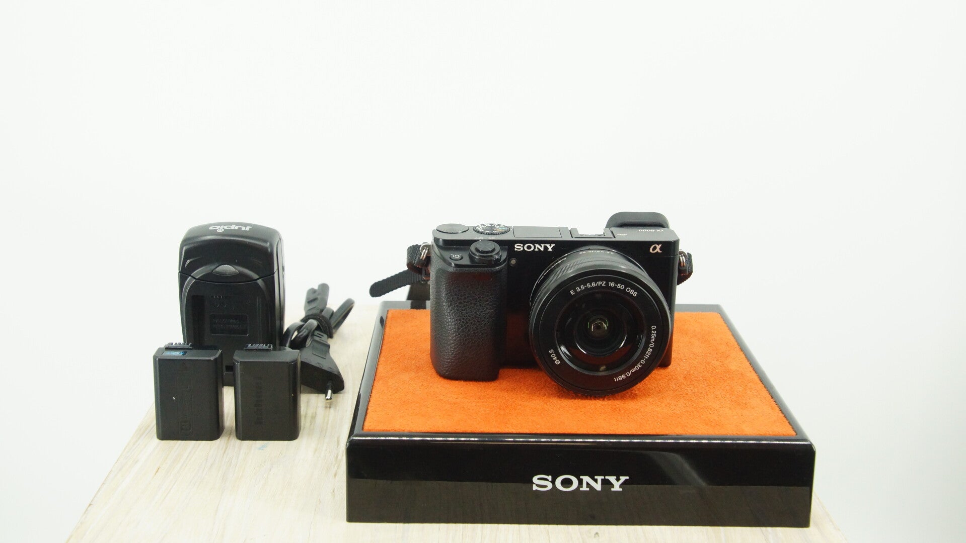 Sony a6000 systeemcamera, compleet, nette staat, garantie!