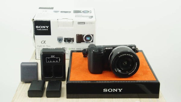 Sony nex 5R, systeem camera met wifi en Garantie!