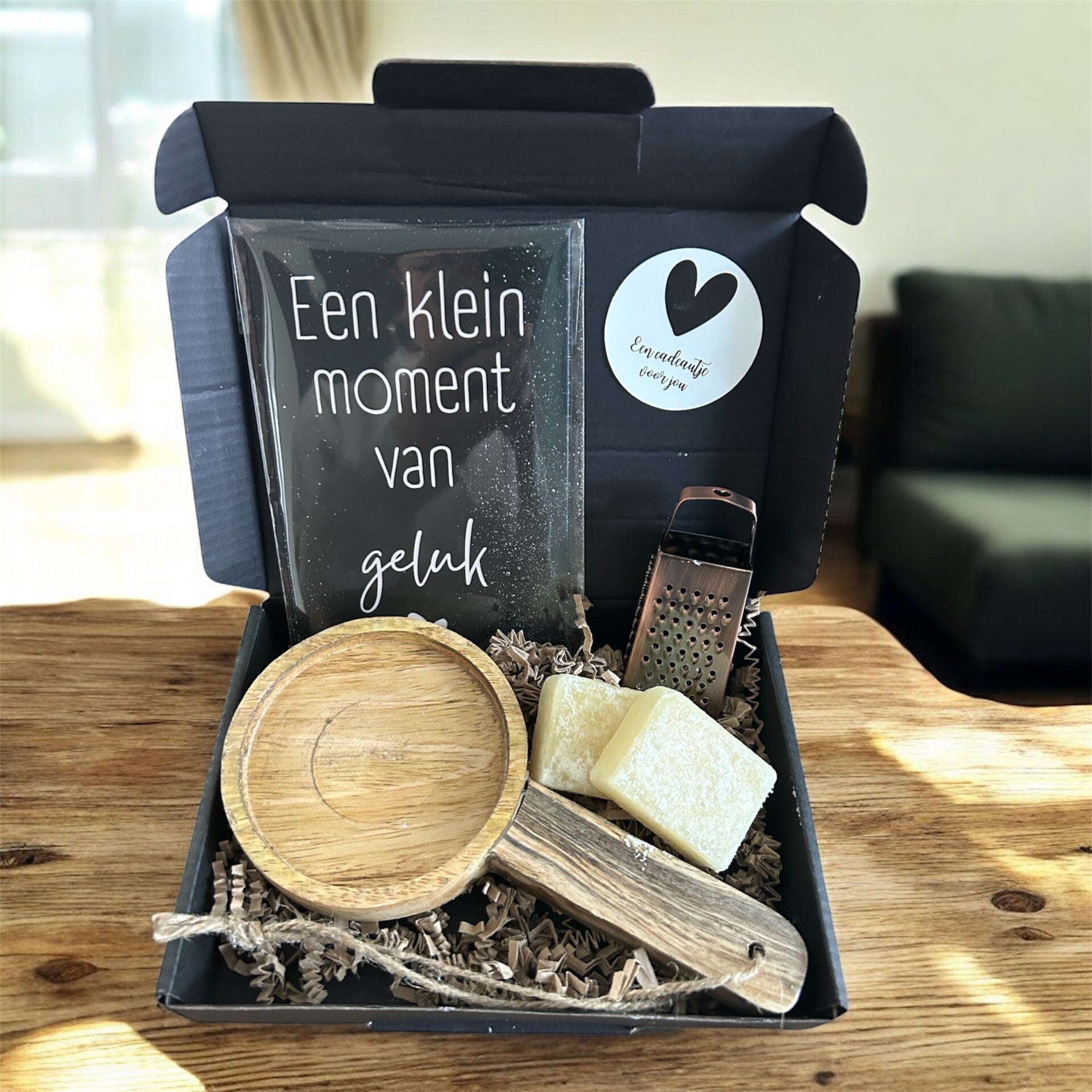 Amberblok cadeauset vanille met houten schaaltje