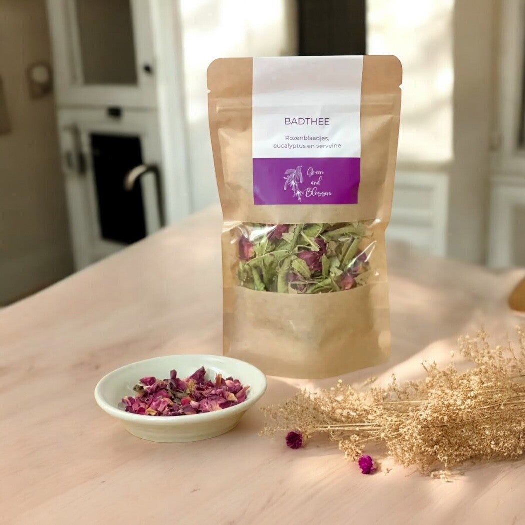 Badthee rozen – verfrissende ontspanning voor bad en voetenbad