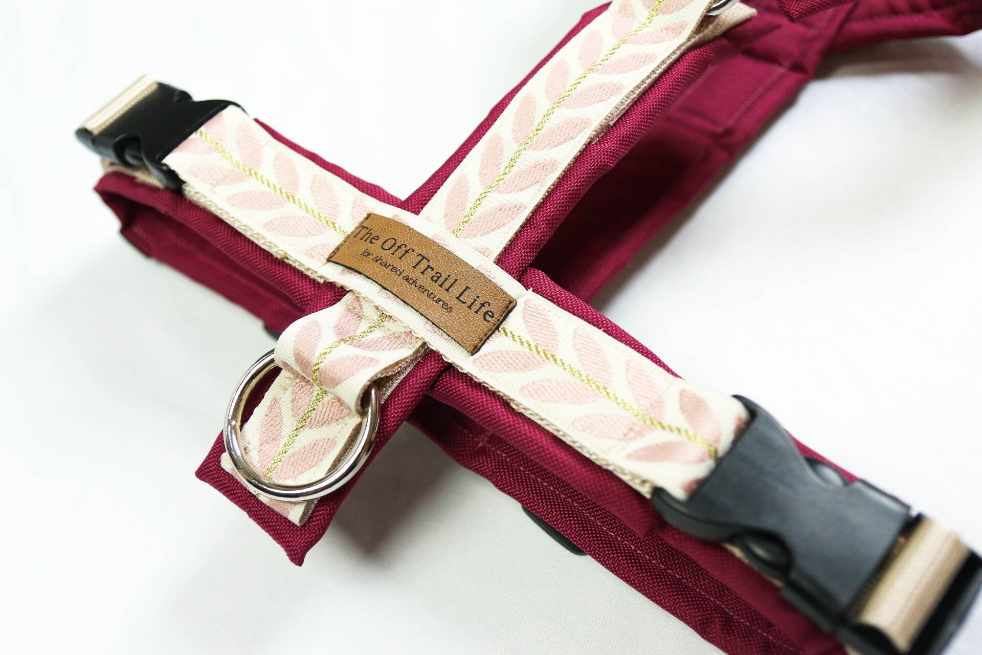 Y-Geschirr 'Pink Leaves'