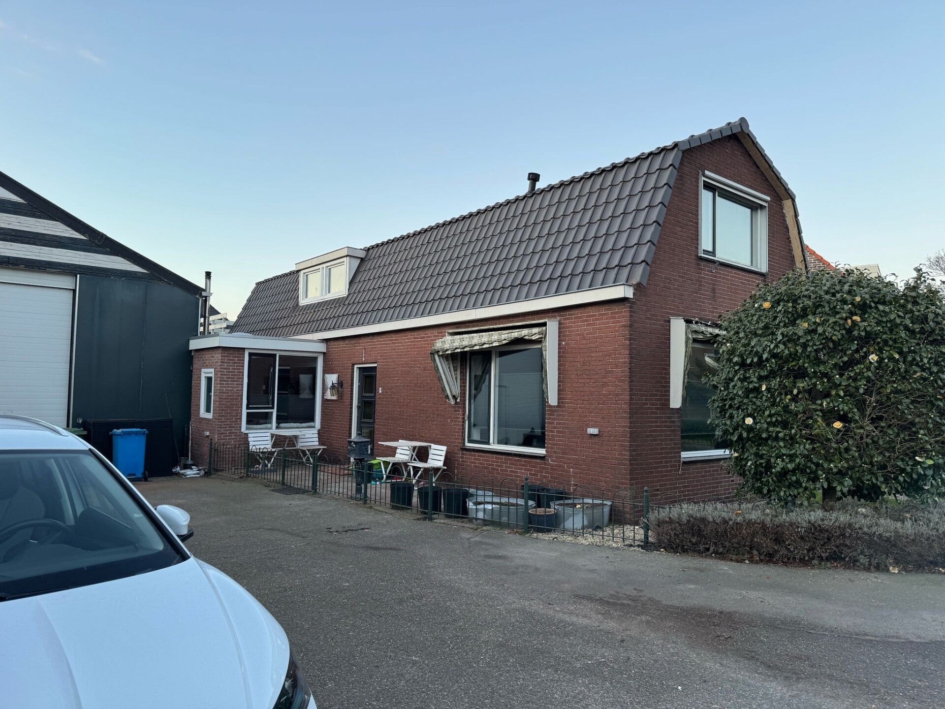 Dakwerkers aan het werk