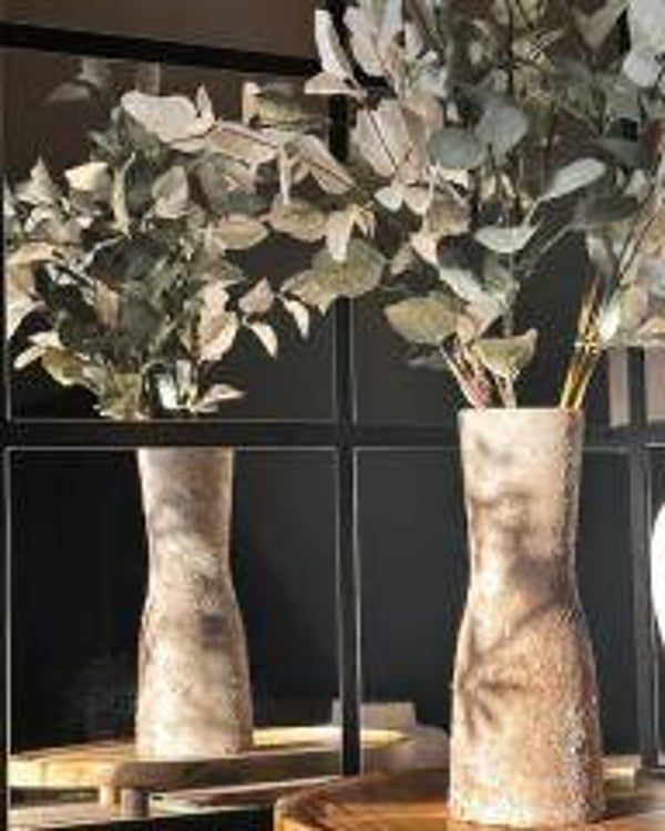 Natuk Vase