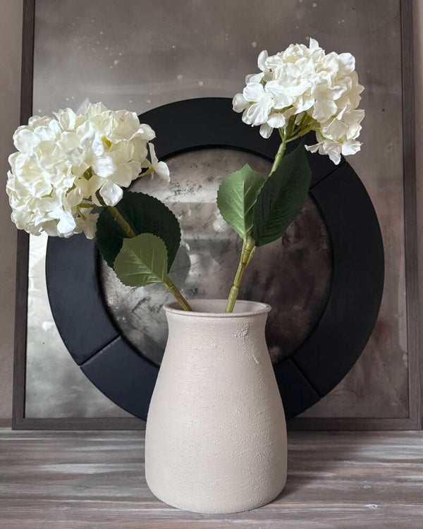 Eqaluk vase