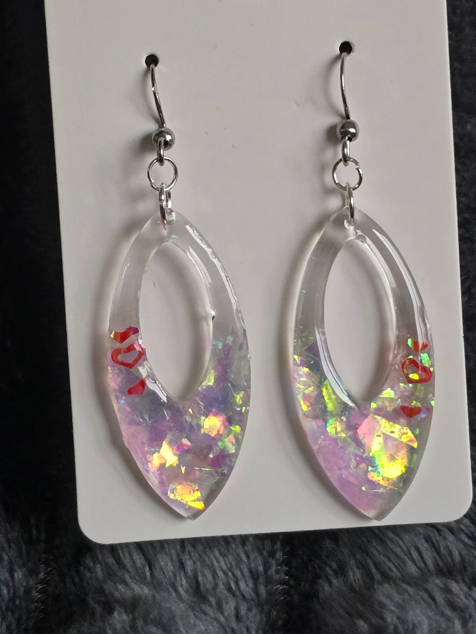 Boucles d'oreilles ovales blanches love