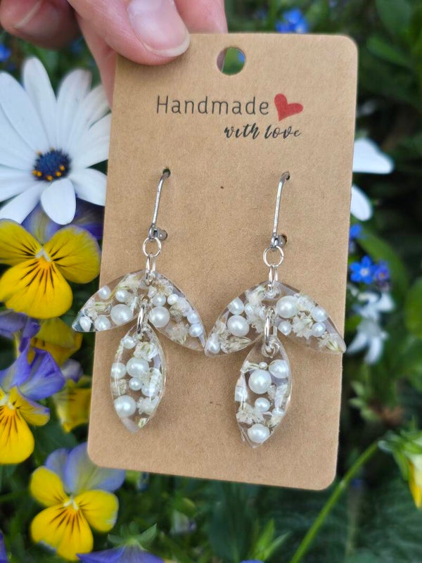 Boucles d'oreilles gypsophile et perles