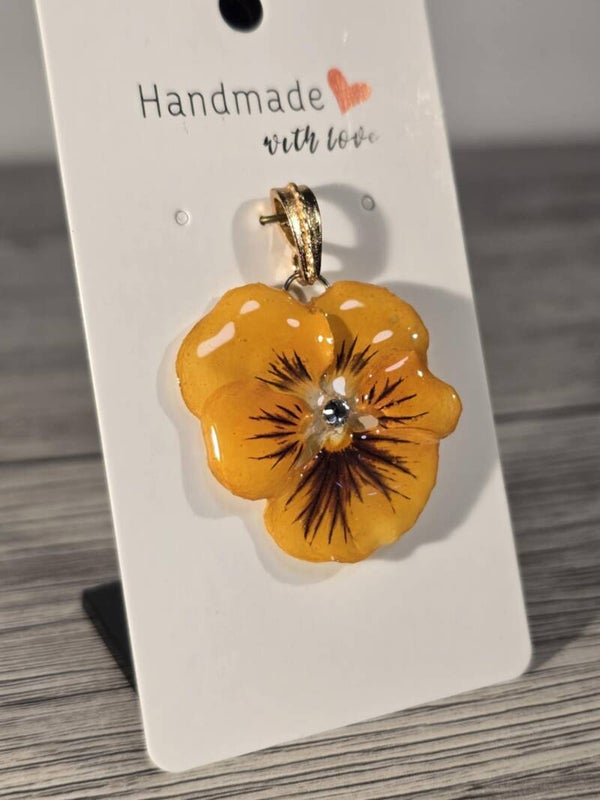 Pendentif pensée orange
