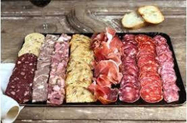 Le carnivore    1/2 personnes