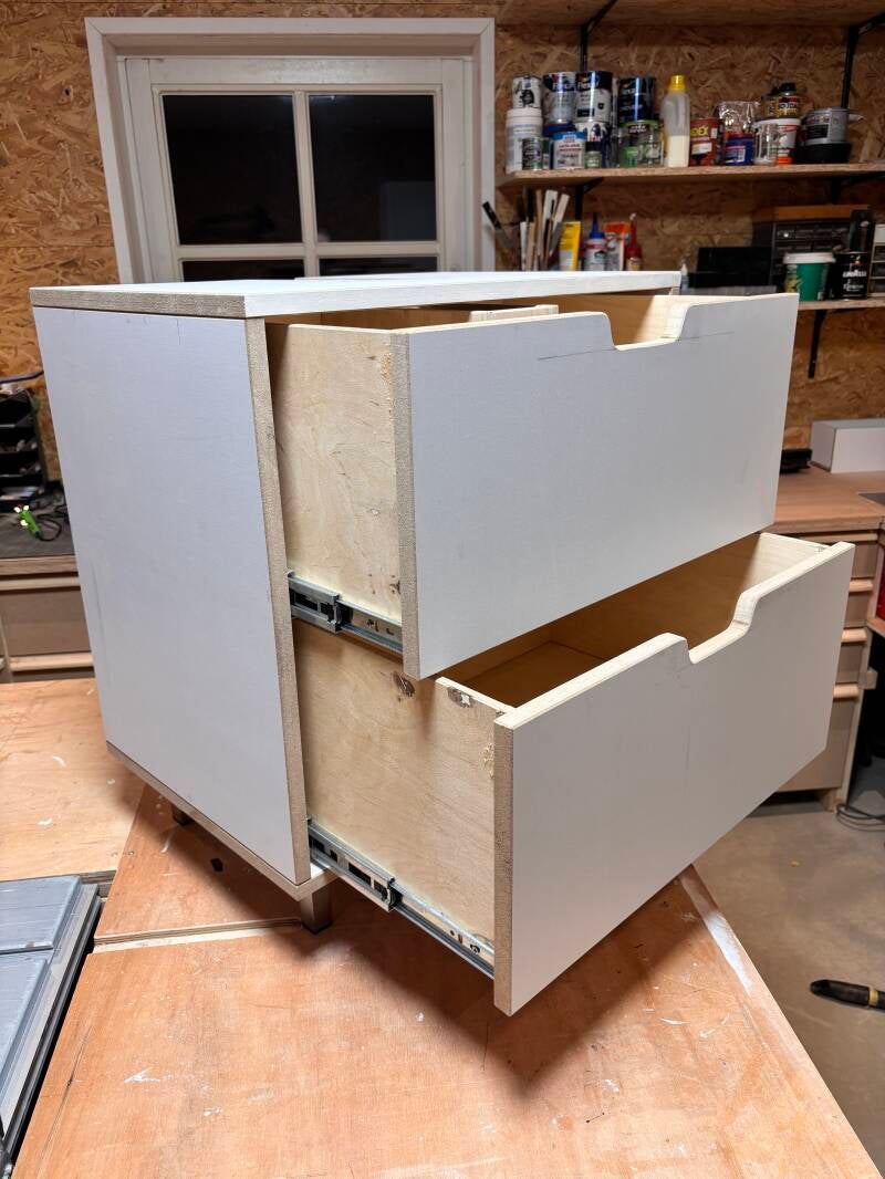 wastafelmaubel met twee lades