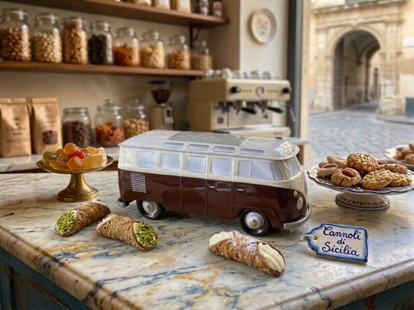 Sicilië on Wheels – De Vintage VW Cannoli Collectie