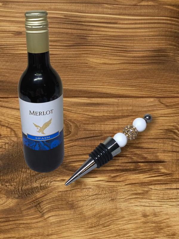 Ivory Glow Wine Stopper