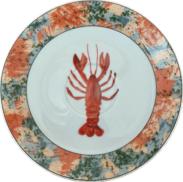 Kreeft op schotel met decoratieve rand