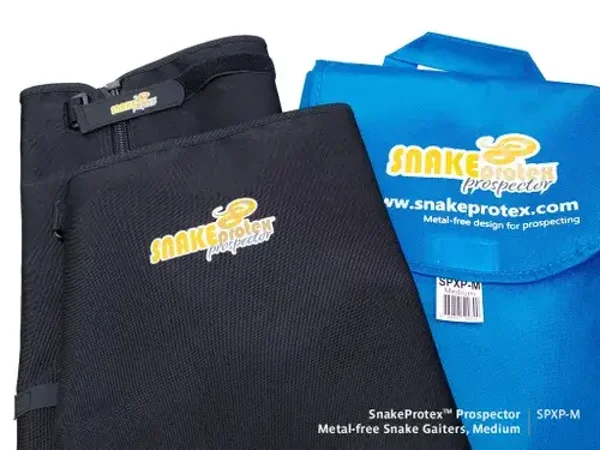 SnakeProtex™ PROSPECTOR Metal-free Snake Gaiters - Medium