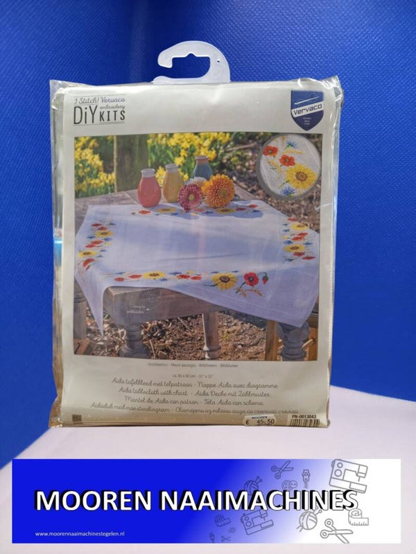 Verachtert Borduurpakket Kruissteek Taffellaken voorbedrukt 80x80cm Veldbloemen