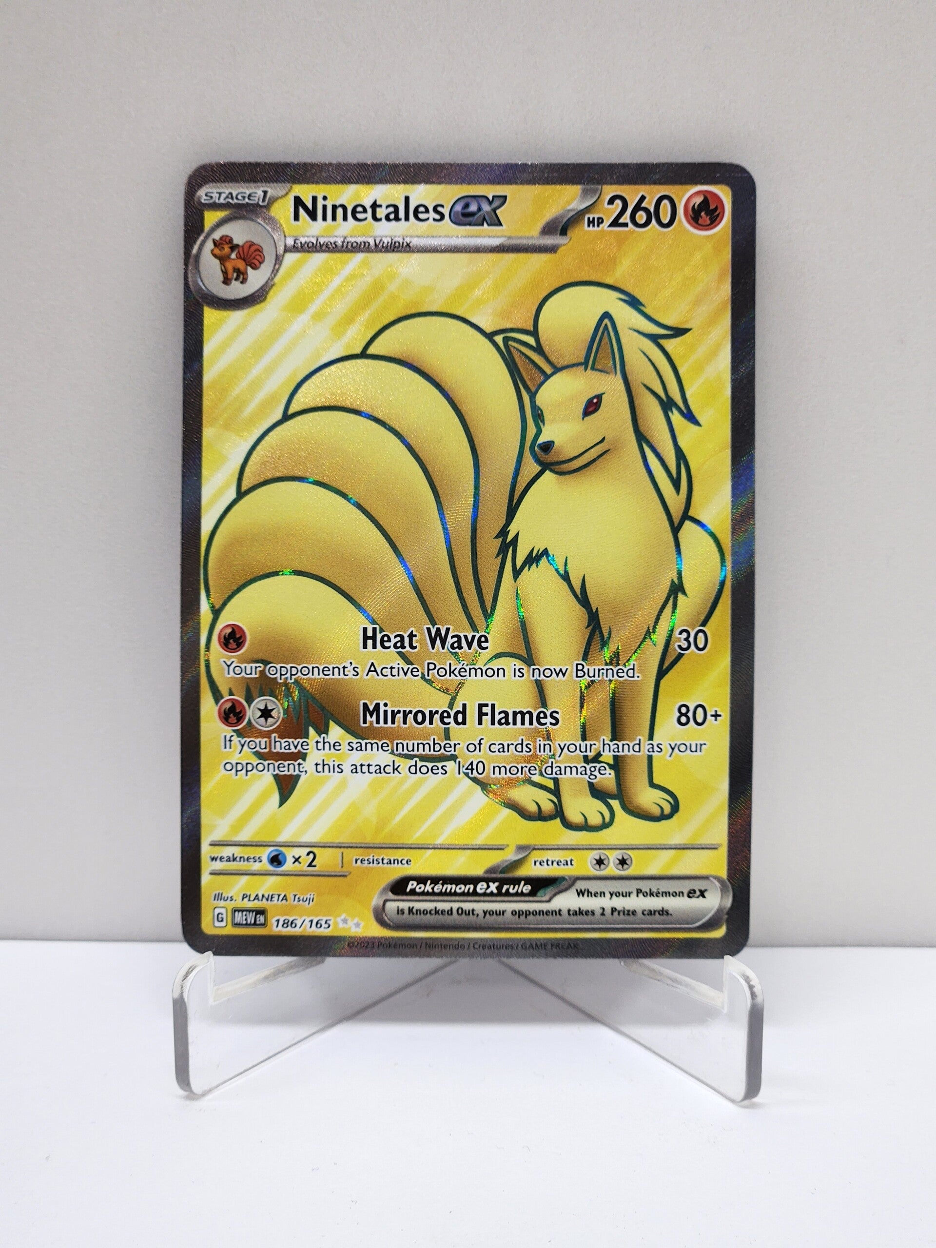 151  186/165 Ninetales Ex