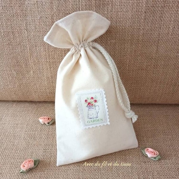 Petit pochon double timbre fleuri