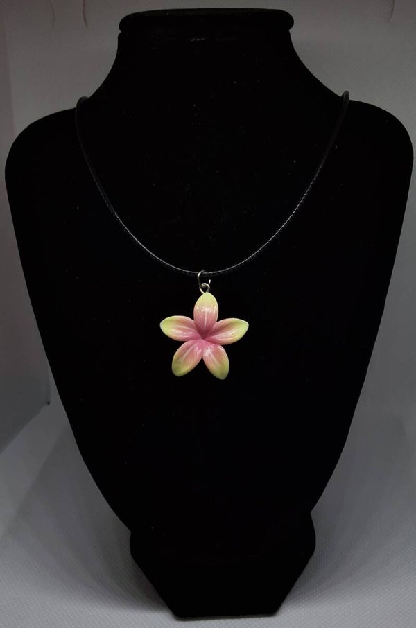 Franjipani (plumeria) pendant necklaces