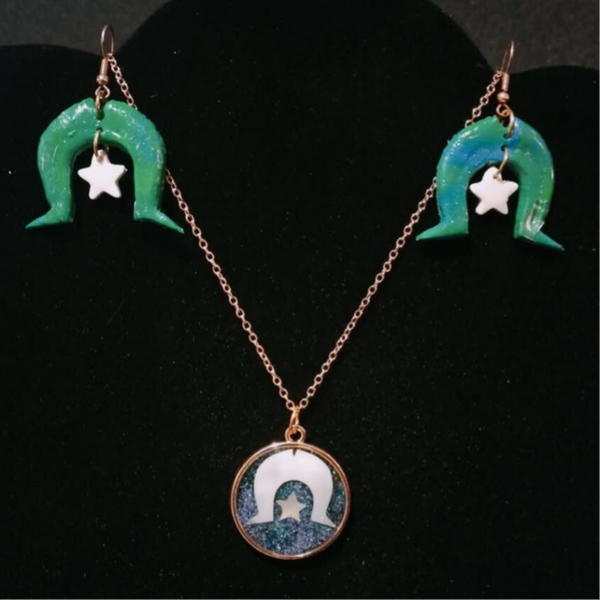Torres Strait Islander necklace and earring set
