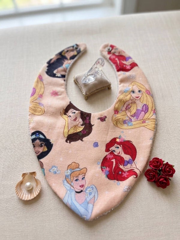 Babero princesas Disney