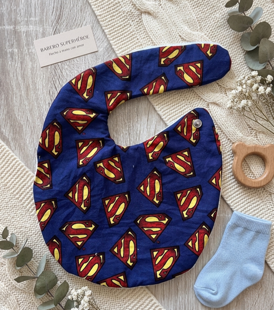 Babero Superman