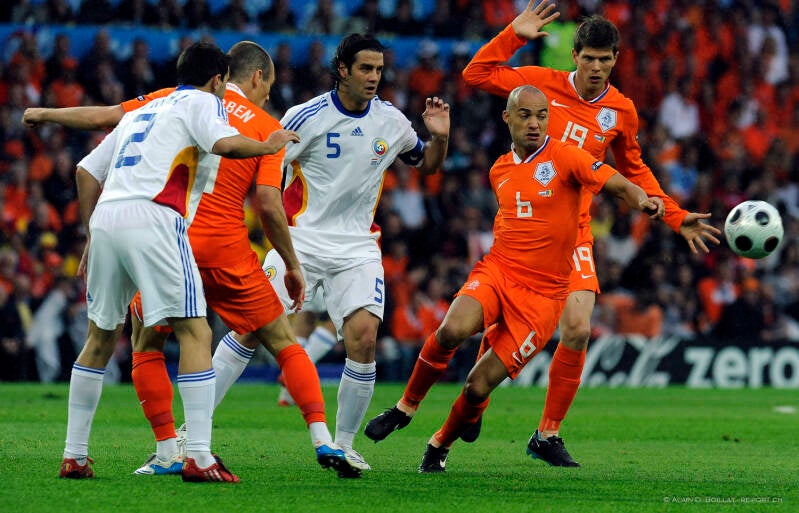 15_72_ned_rum_euro08_003-standard.jpg