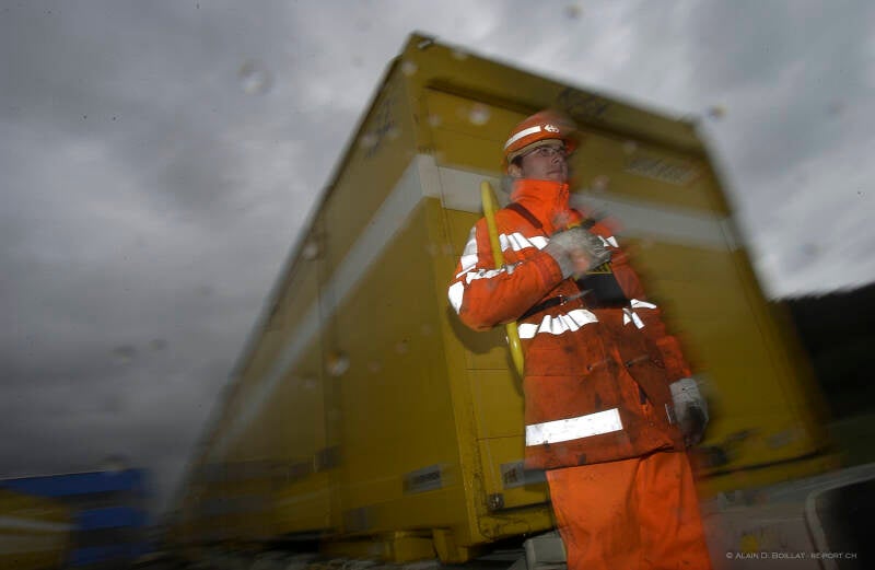 web_15_72_web_15_72_xcargoteam_3830-standard.jpg
