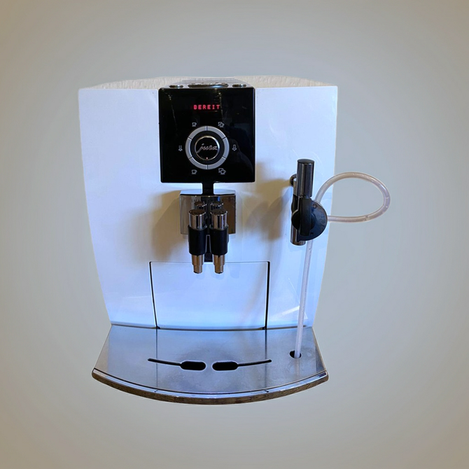 Kaffeevollautomat Jura Impressa J5 in Weiß