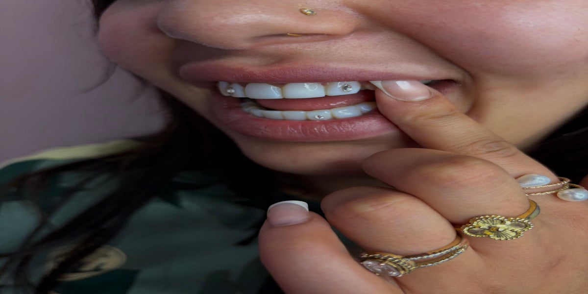 Luxani Studio Tooth Gems