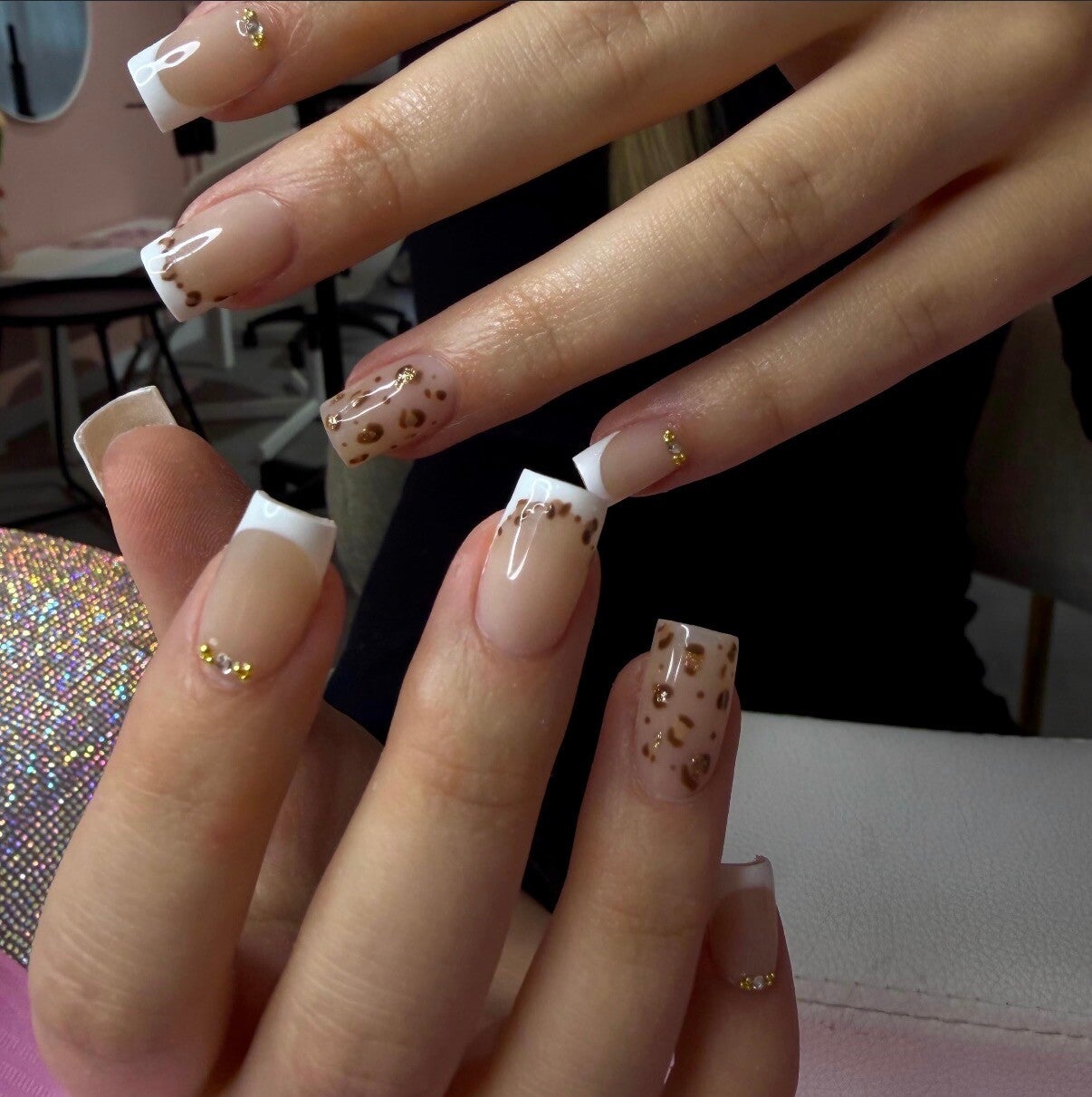 Luxani Studio Nail Art