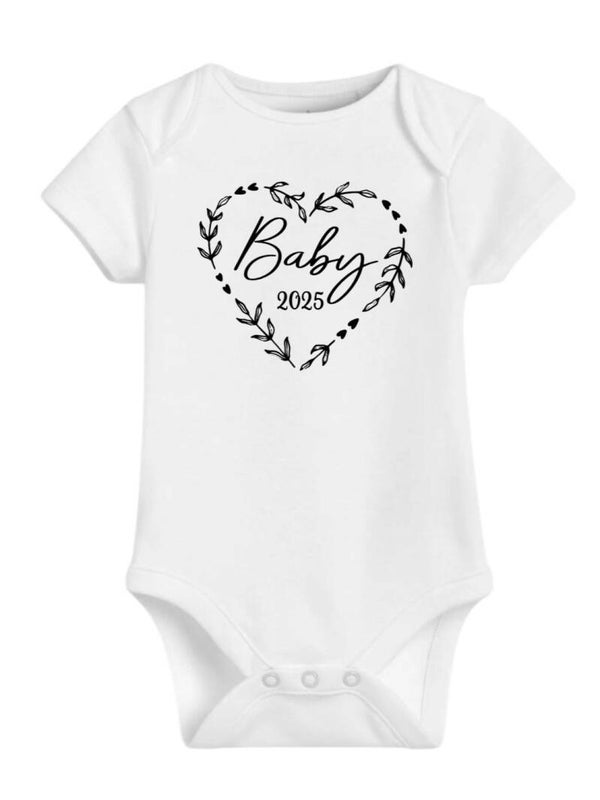 Vauvabody Sydän ja Baby 2025 - Personoitu Lahja Vauvalle