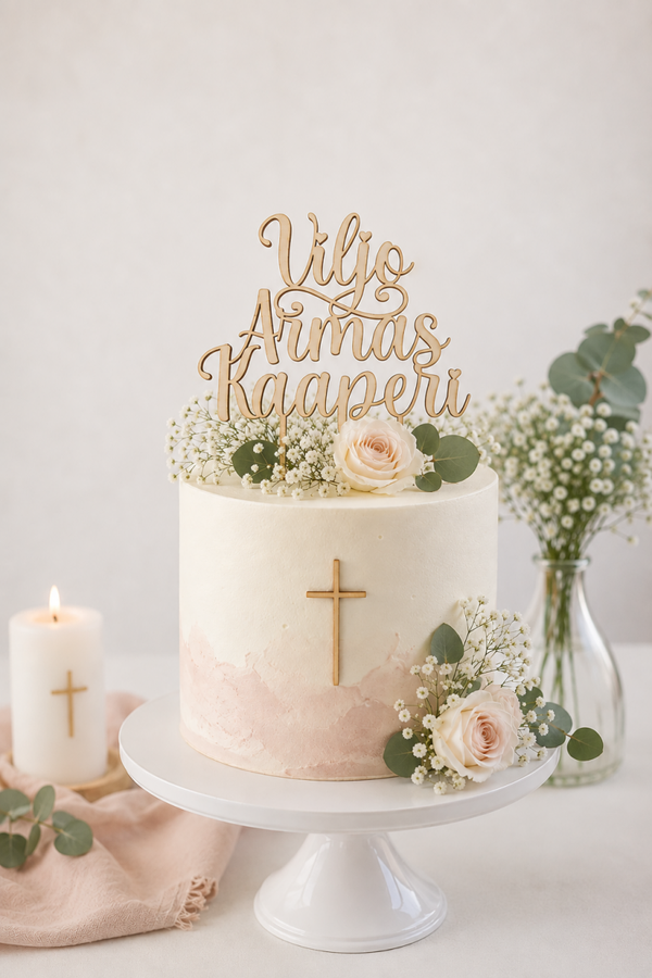 Kakkukoriste kolmella rivillä