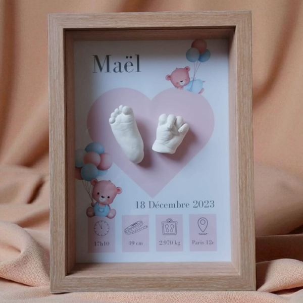 Cadre naissance - De la naissance à 3 mois - Cadre A4 avec 2 empreintes au choix et fond personnsalisé