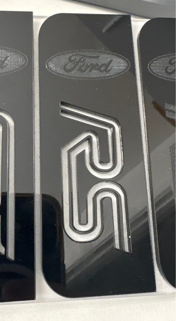 Share 2x 4D Acrylic Stylish Number Plate FORD RS Stickers Side Badges