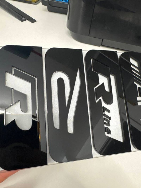 2x 4D Acrylic Stylish Number Plate VOLKSWAGEN GOLF R Stickers Side Badges new style