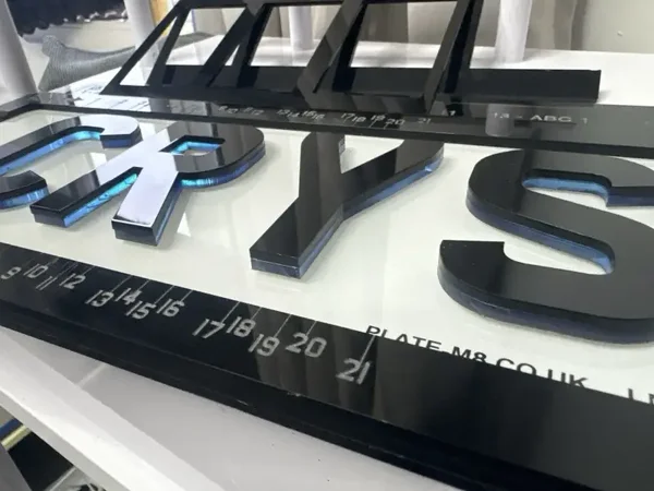 Black/Neon Blue 6mm SHOW NUMBER PLATES