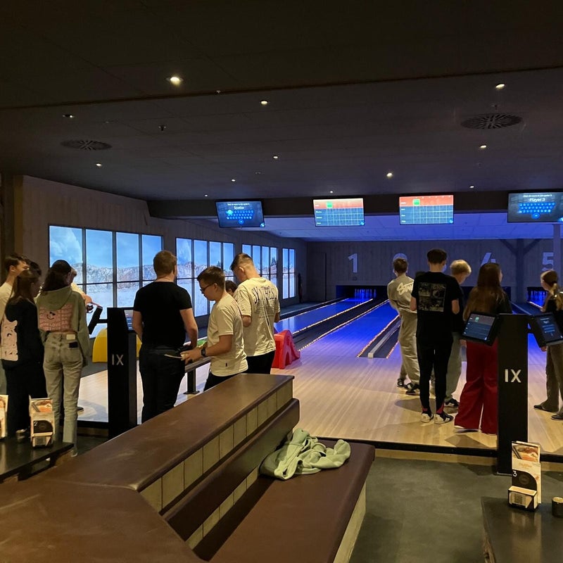 bowlen1-standard.jpg