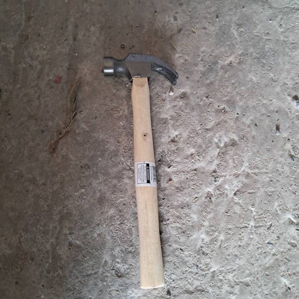 Houten klauwhamer