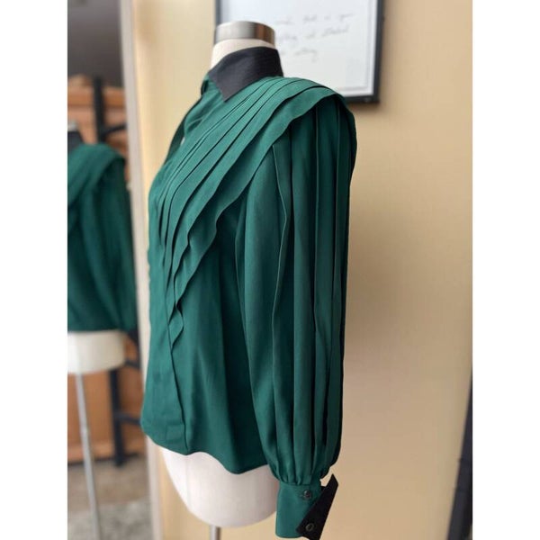 VINTAGE GIANFRANCO FERRE Pleated Silk Top sz 6