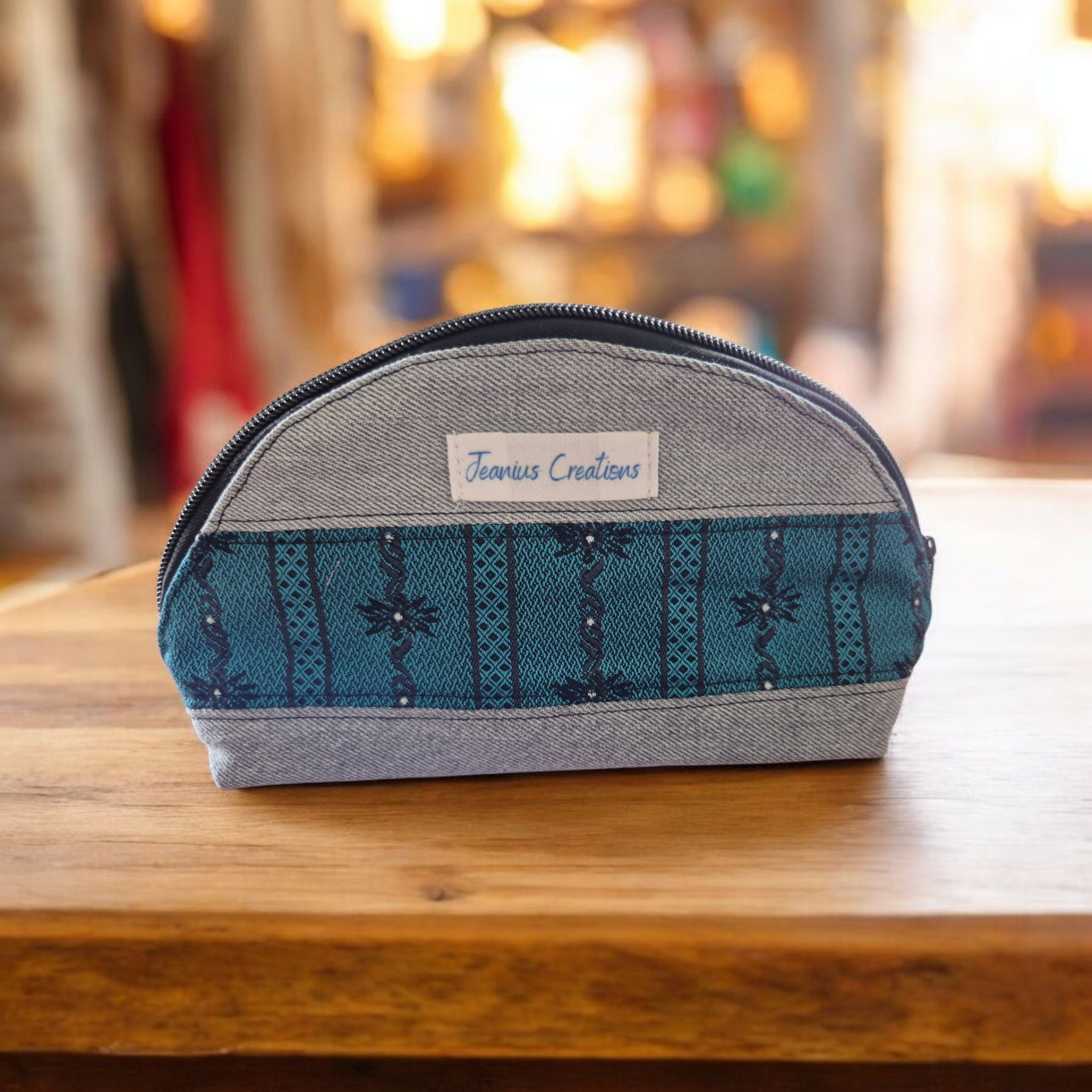 Schminktasche mit Edelweiss